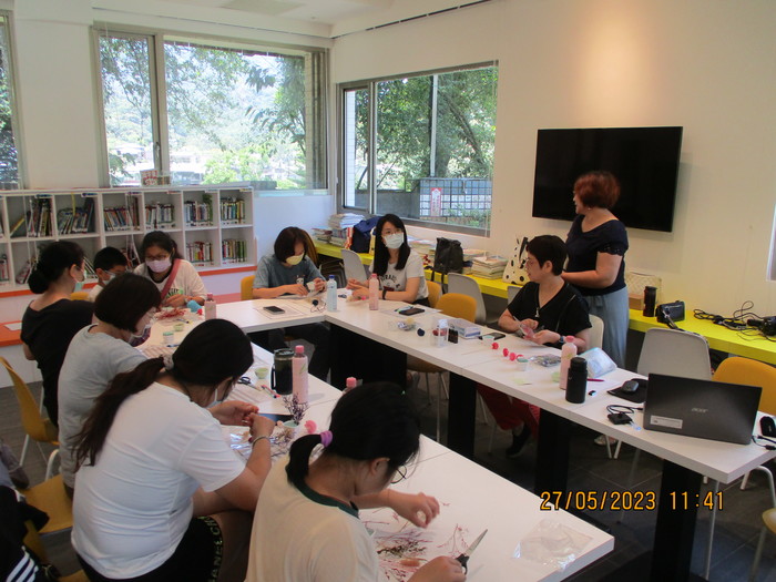 代間教育講座製作擴香花112.05.27